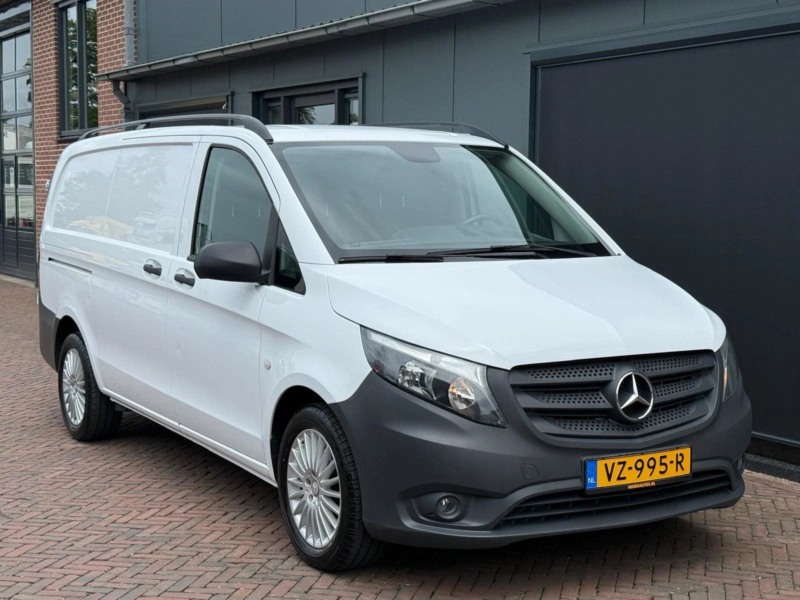 Mercedes-Benz Vito 111 CDI Lang AC Trekhaak Cam Cruise Navi, Autos, Achat, 3 places, Boîte manuelle, Diesel