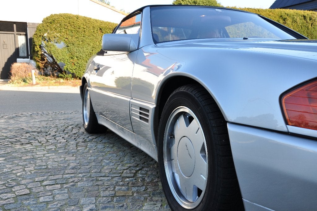 Exclusieve Oldtimer Mercedes-Benz SL500, foto 9