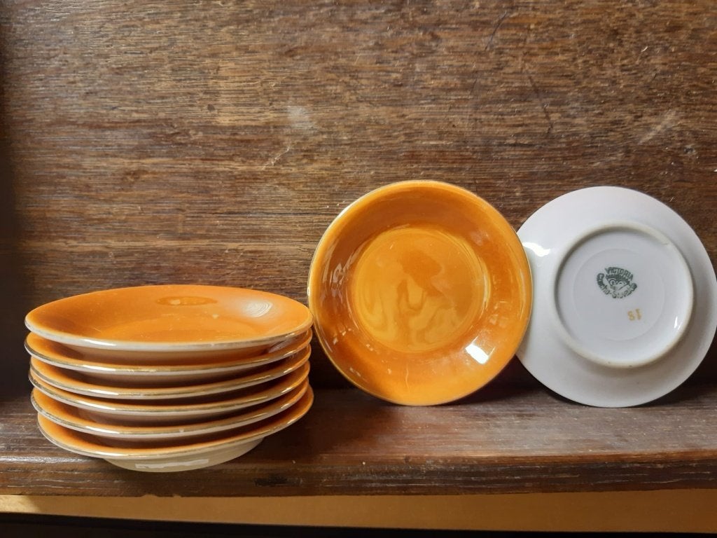 Lot : 8 mini assiettes - porcelaine nacrée Victoria, Antiquités & Art, Enlèvement ou Envoi