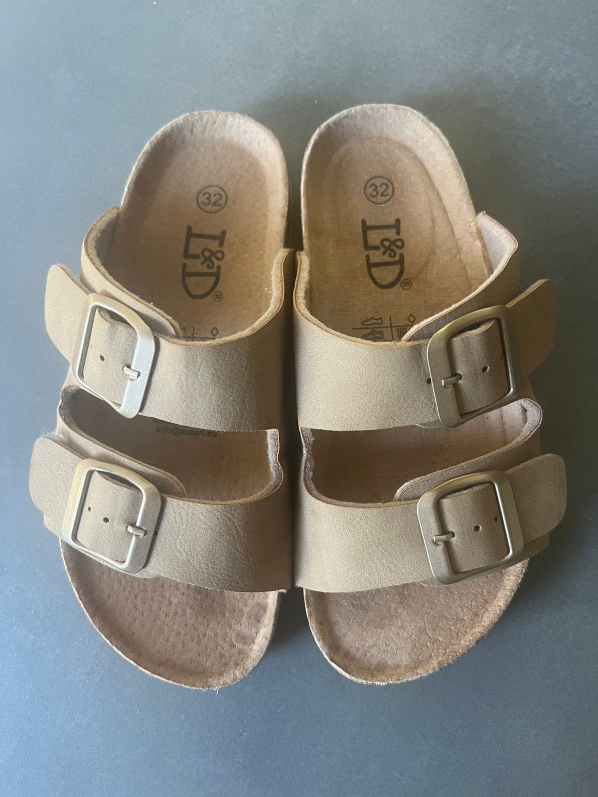 Birckenstock lookalikes - beige - maat 32, Jongen of Meisje, Schoenen, Ophalen of Verzenden, Zo goed als nieuw