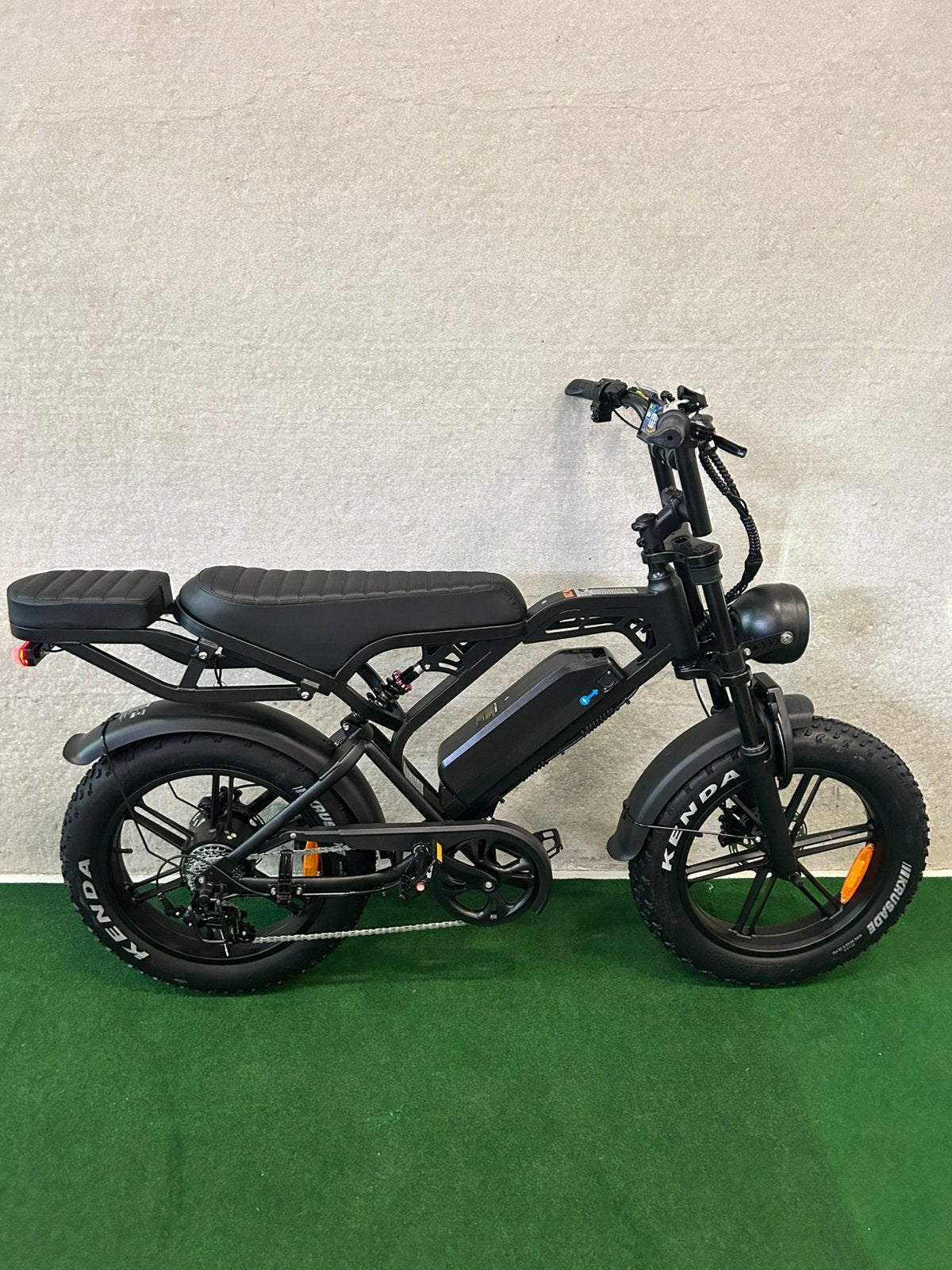 Nieuwe V20 PRO fatbikes,zwart,donkergrijs of Nardo,showroom, Ophalen, Nieuw, 50 km per accu of meer