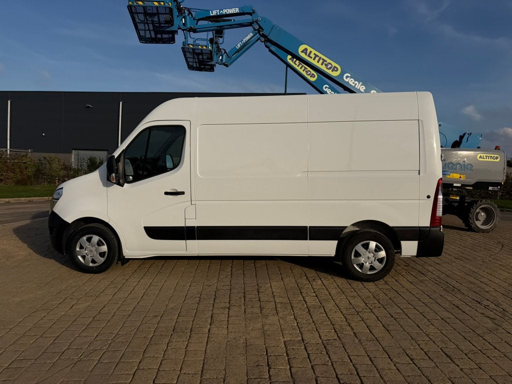 Renault Master L2H2 2.3 150cv / 22719,00 € htva, Achat, Entreprise, Noir, 5 portes