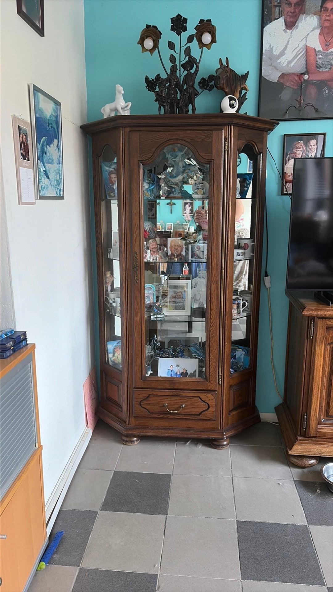 Vitrinekast, Huis en Inrichting, Met lade(s), Zo goed als nieuw, 150 tot 200 cm, 25 tot 50 cm