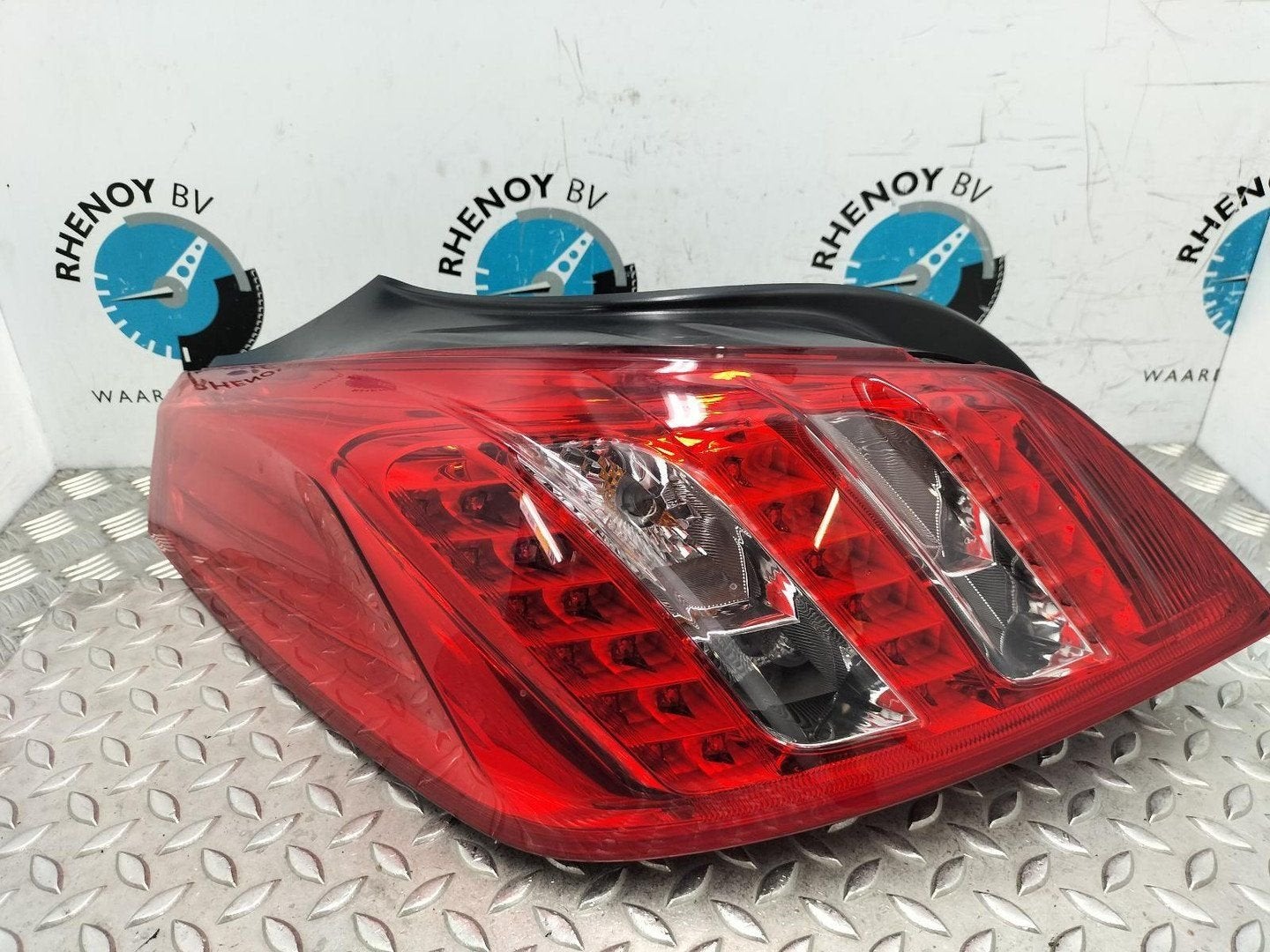 PEUGEOT 508 MK1 8D 2.0 HDi HYbrid4  ACHTERLICHT L 2012, Ophalen of Verzenden, Gebruikt, ARN erkend