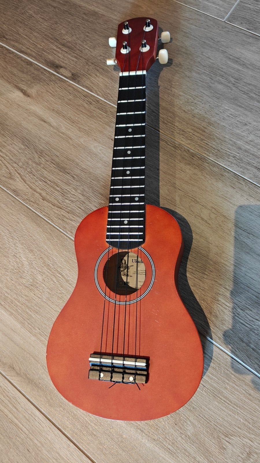 Ukelele, Ophalen