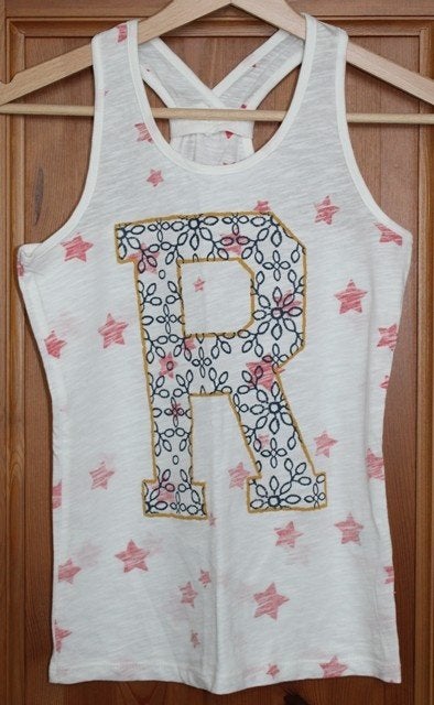 Joli top estival blanc à étoiles roses - 10 ans, R Kids, Enlèvement ou Envoi, Chemise ou À manches longues, Comme neuf