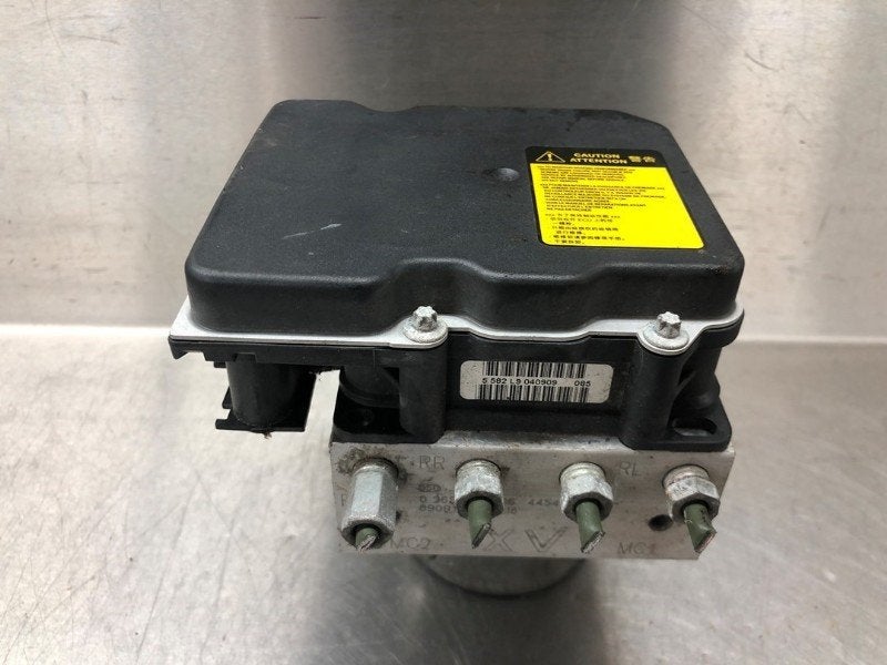 BLOC ABS (FREINS ANTI-BLOCAGE) Toyota Avensis Wagon (T27), Utilisé, Toyota