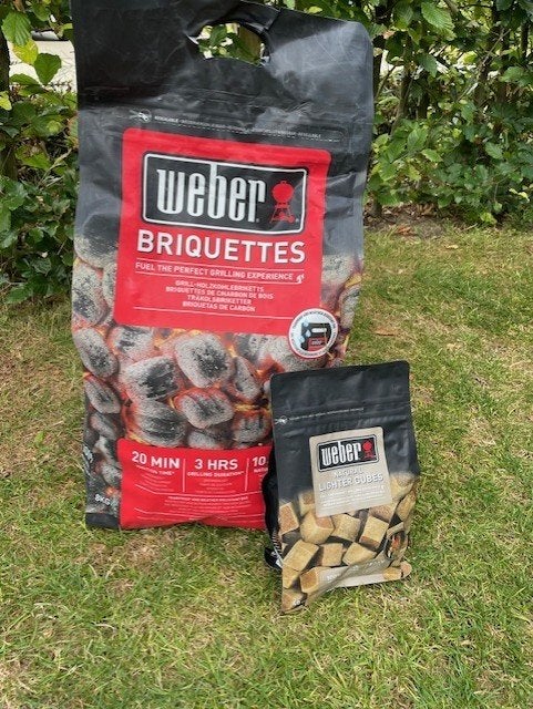 Weber Briketten 8kg + lighter cubes - nieuwe zak, Tuin en Terras, Ophalen of Verzenden, Nieuw, Weber