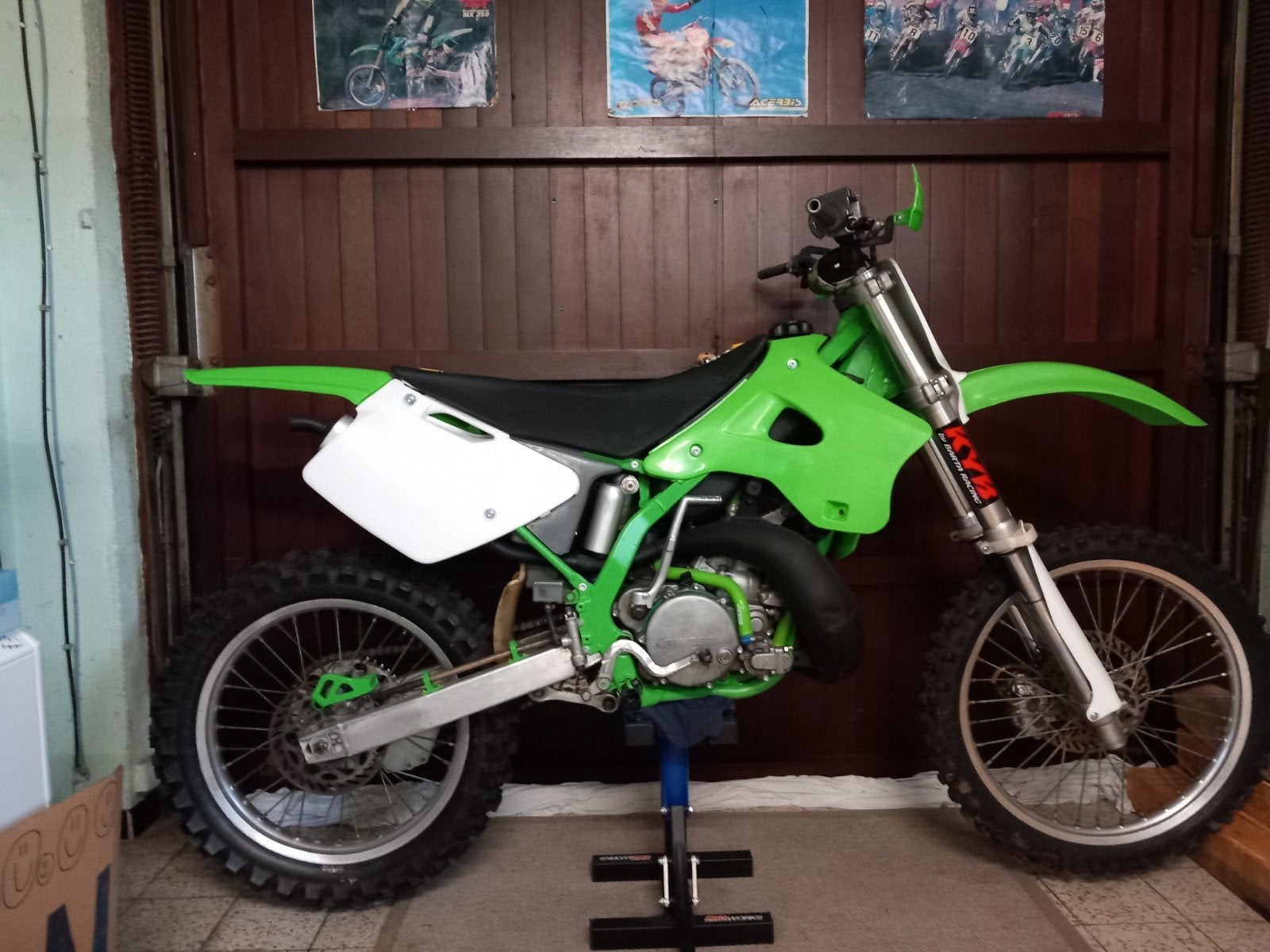 kx 250, Particulier