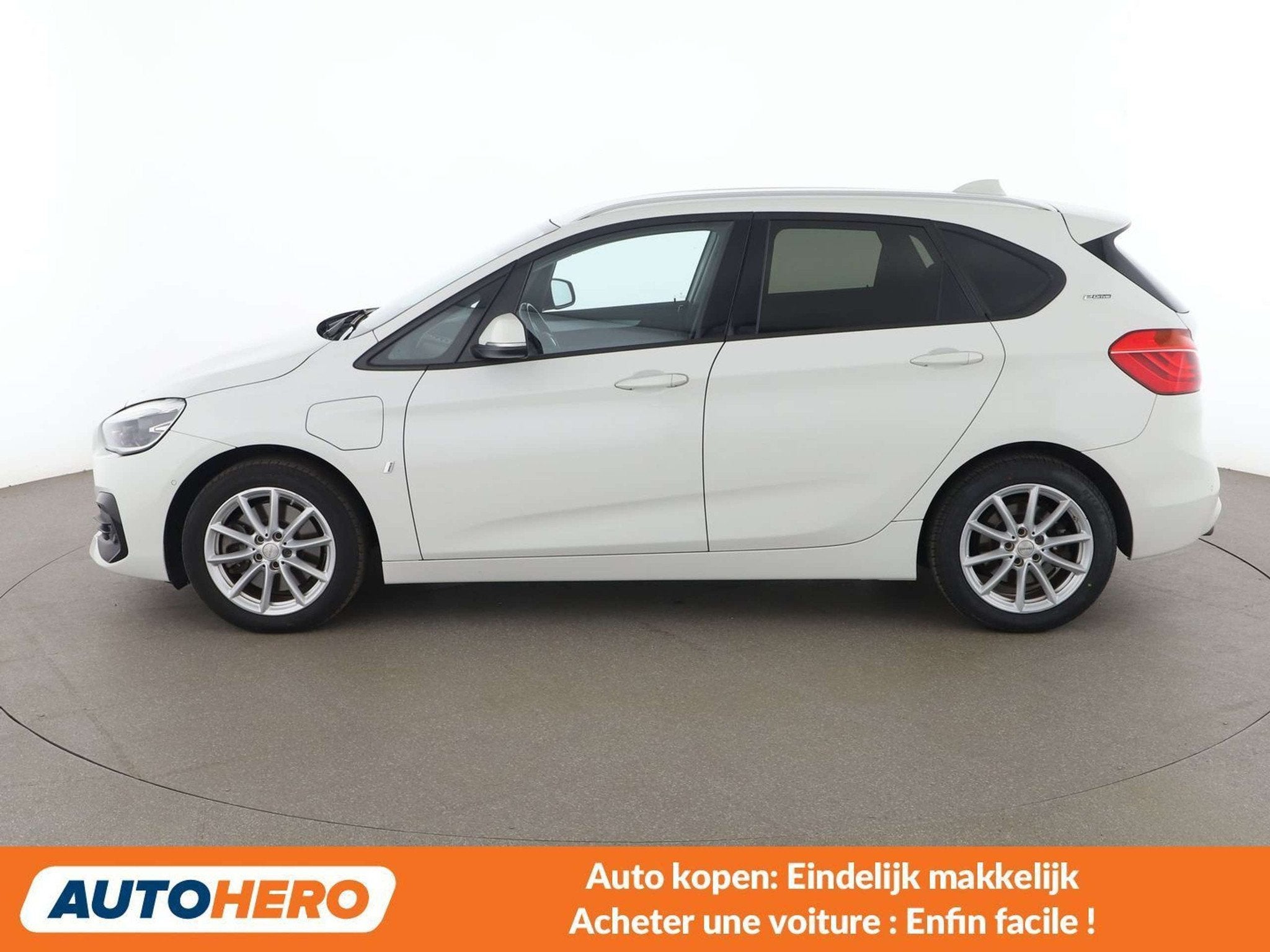 BMW 2 Serie 225 225xe Active Tourer Advantage (bj 2018), Auto's, 63 g/km, Stof, Gebruikt, Wit