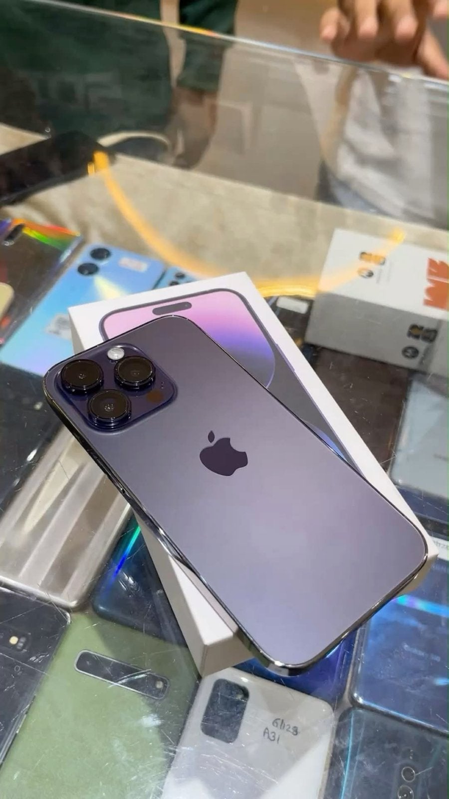 Iphone 14 pro max violet intense, Télécoms, Enlèvement ou Envoi, Utilisé, Apple