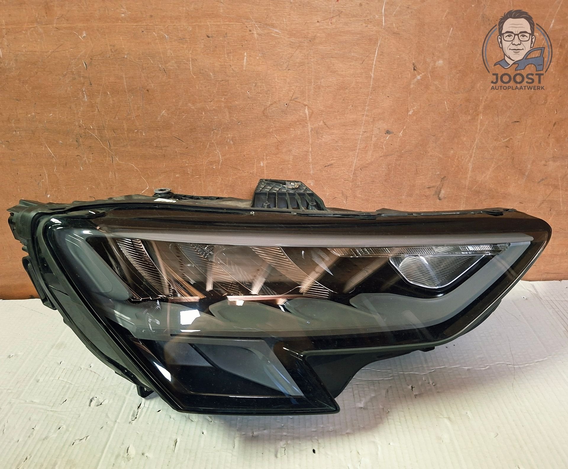 Koplamp rechts LED Audi A3 8Y v.a 2020 8Y0941012, Auto-onderdelen, Herkomst onderdeel bekend, -imprint@audi.de, -Auto-Union-Strasse 1, 75057 Ingolstadt, Duitsland