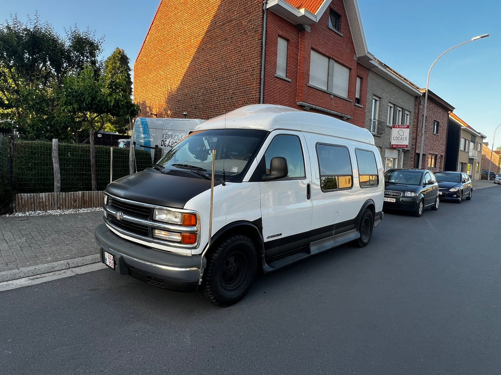 Chevrolet express 1500 5.7l V8, Auto's, Automaat, Achterwielaandrijving, Wit, Leder