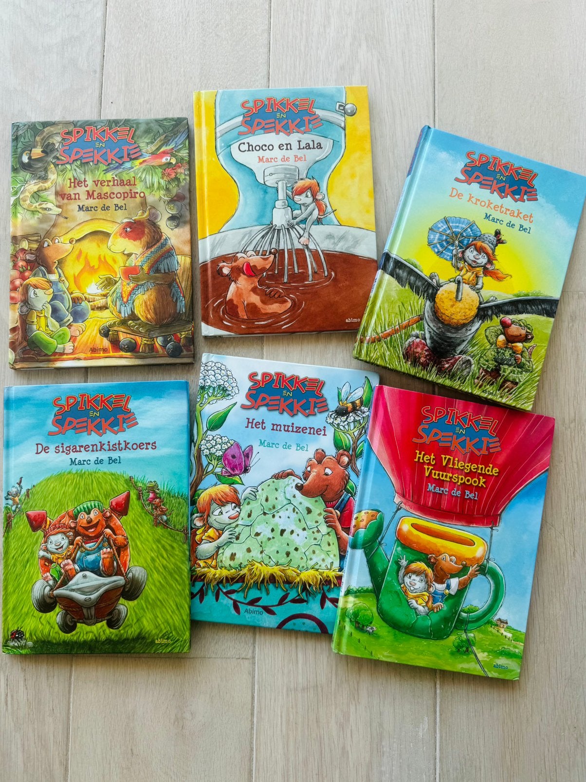 Leesboekjes Spikkel en Spekkie - Marc de Bel, Boeken, Ophalen of Verzenden, Zo goed als nieuw