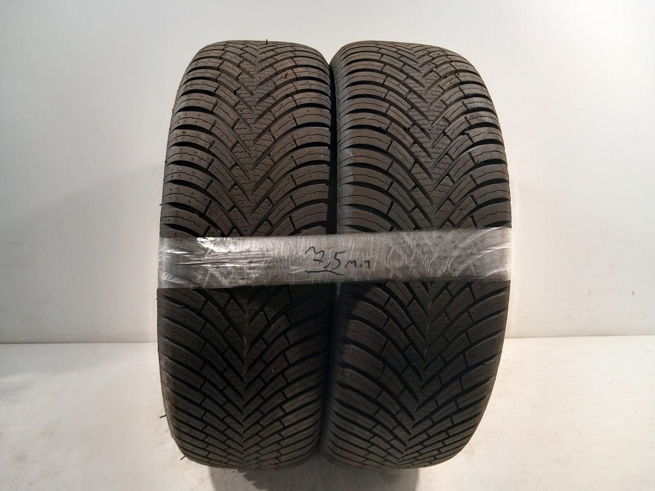 Bandenset 2 stuks 4-Seizoenen 205 60 R16, Autos : Pièces & Accessoires, Pneus & Jantes, Onderdelen@venauto.nl, Van der Ven Autorecycling B.V.