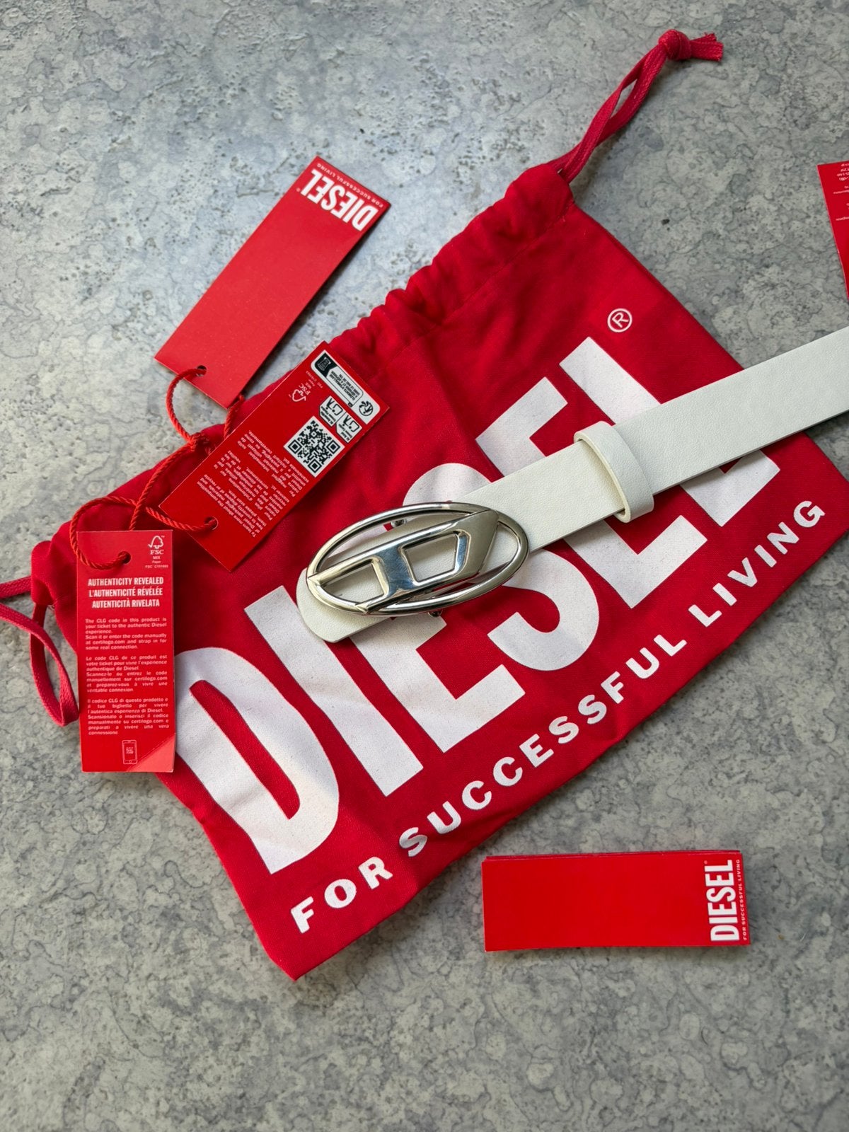 Ceinture Diesel 105 Blanche Glossy Neuve, Vêtements | Hommes, Ceintures, Neuf, Enlèvement ou Envoi