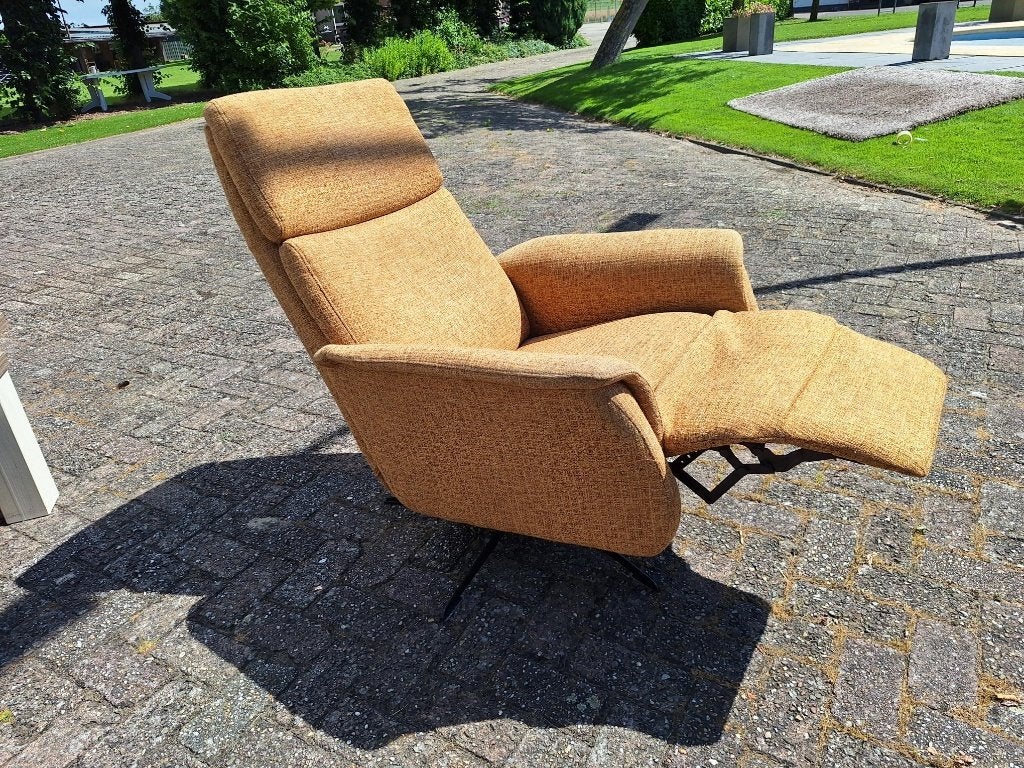 Gele stoffen handmatig relaxfauteuil / stoel mosterd geel, Ophalen of Verzenden, Zo goed als nieuw, Stof, Eén