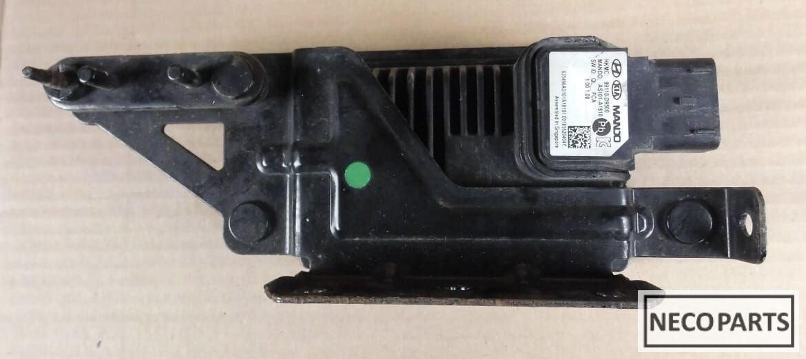 HYUNDAI TUCSON RADAR SENSOR DISTRONIC 99110-D9500 ORIGINEEL, Gebruikt, -, -, Ophalen of Verzenden