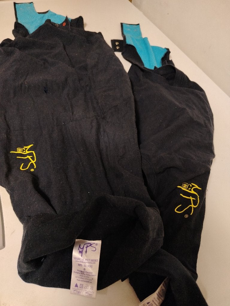 medical pet shirt, Dieren en Toebehoren, Ophalen, Gebruikt, Overige hondenkleding, Elastische pasvorm