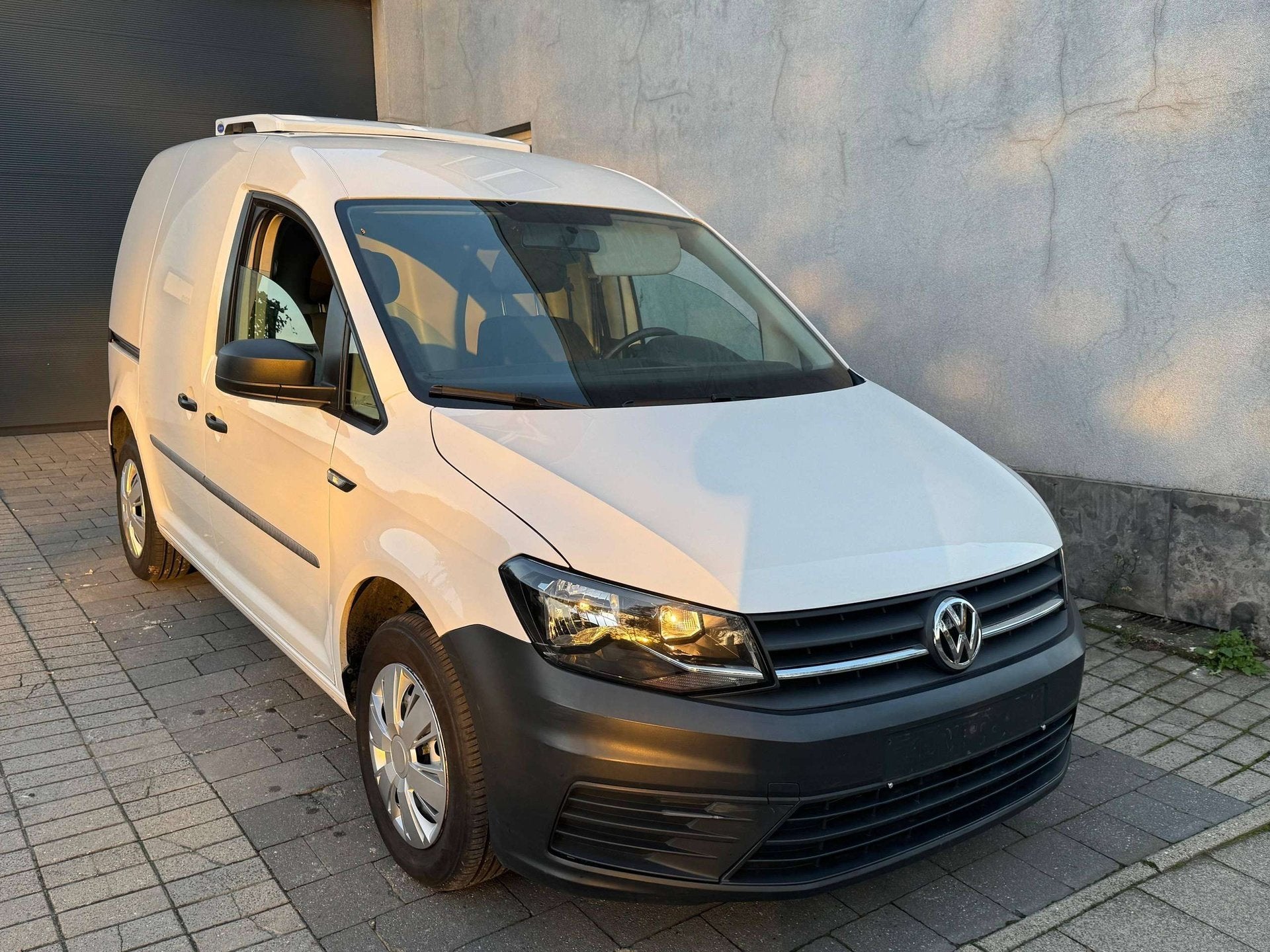 Volkswagen Caddy 2.0 TDi 2020 carrier frigo 18000 KM, Autres modèles, Achat, Euro 6, Entreprise