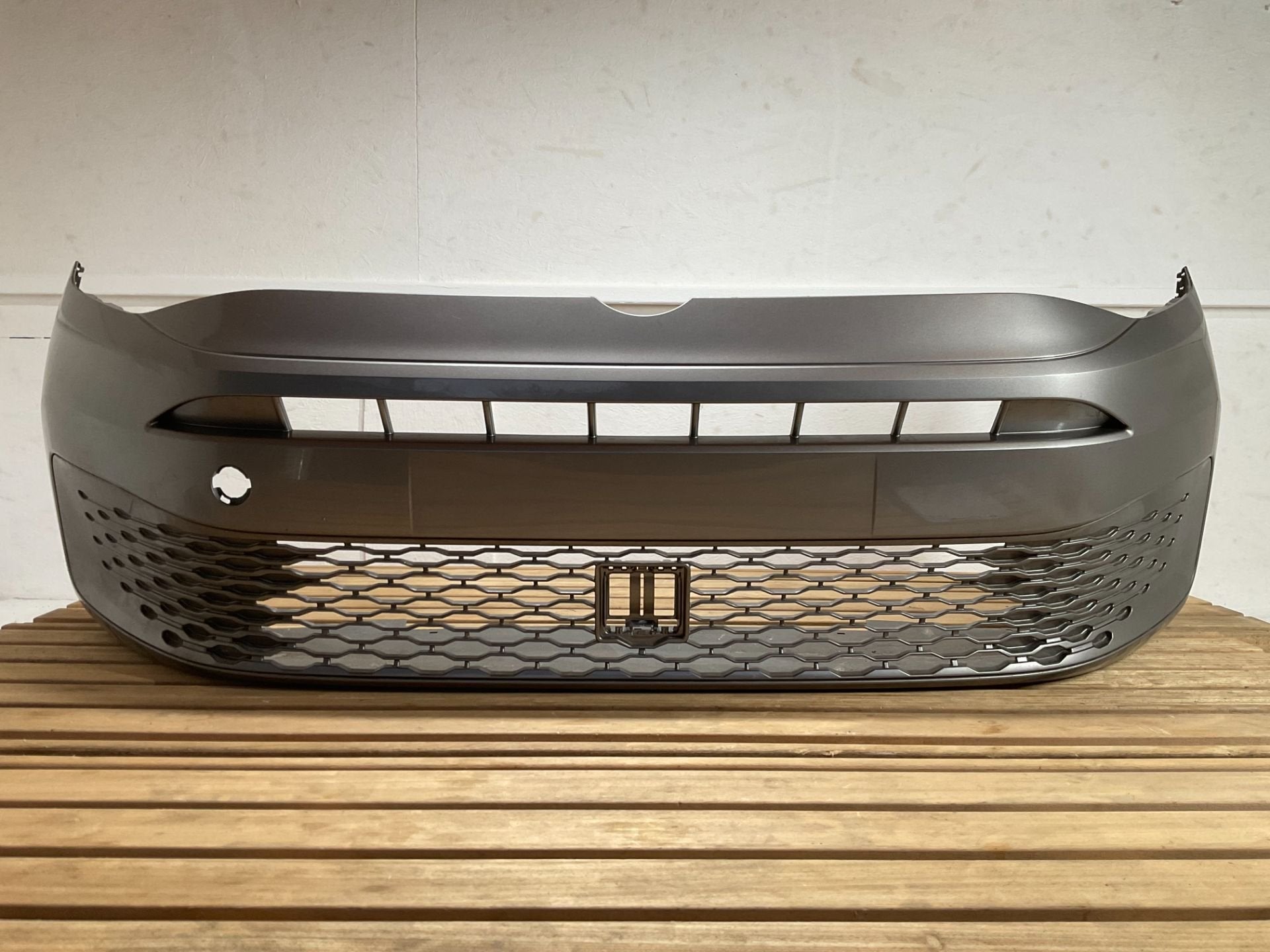 Diverse Kleuren Bumper Volkswagen CADDY 2K7 2K7807221A 2021+, Gebruikt, Volkswagen AG, Vw@volkswagen.de, Bumper
