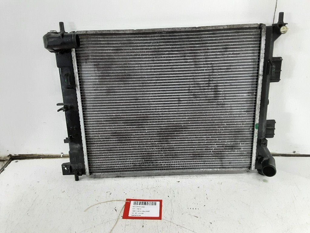 RADIATEUR EAU Kia Cee'd (JDB5) (01-2012/07-2018), Kia, Info@kia.de, Utilisé, Theodor-Heuss-Allee 11
60486  Frankfurt am Main, DE