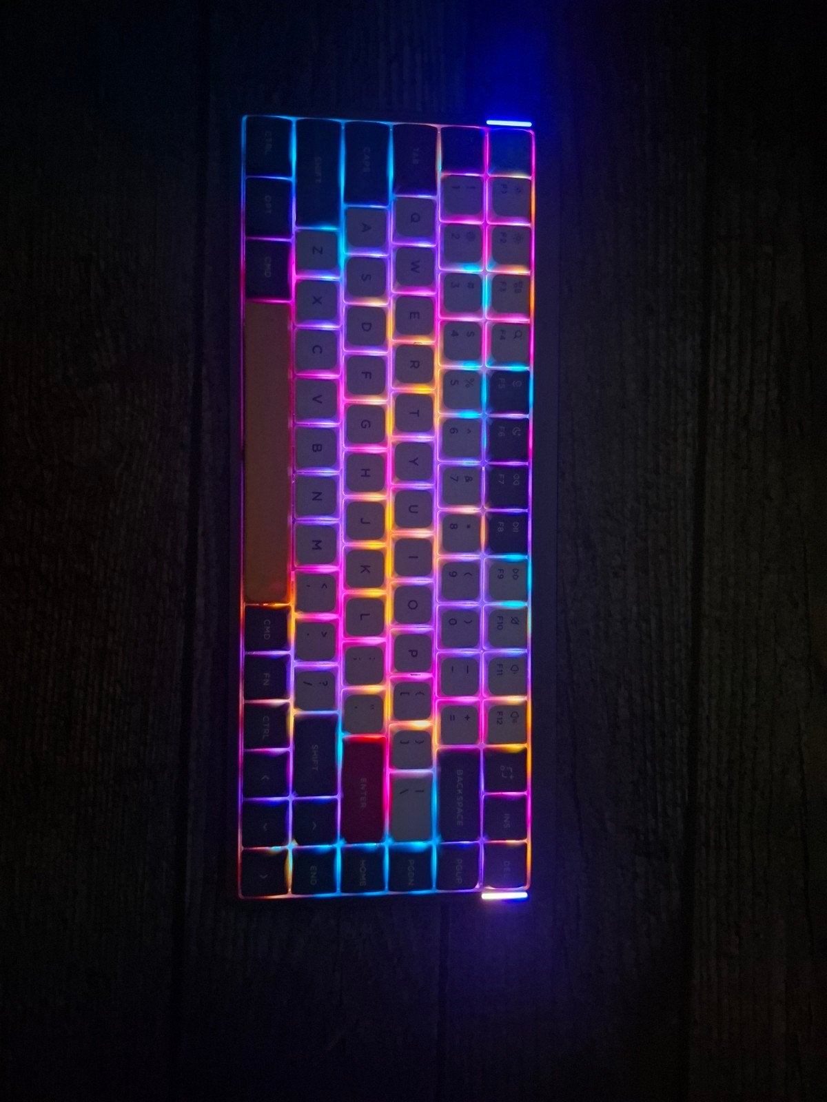 NuPhy Air75 V2
QMK/VIA Wireless Mechanical Keyboard, Computers en Software, Ophalen of Verzenden