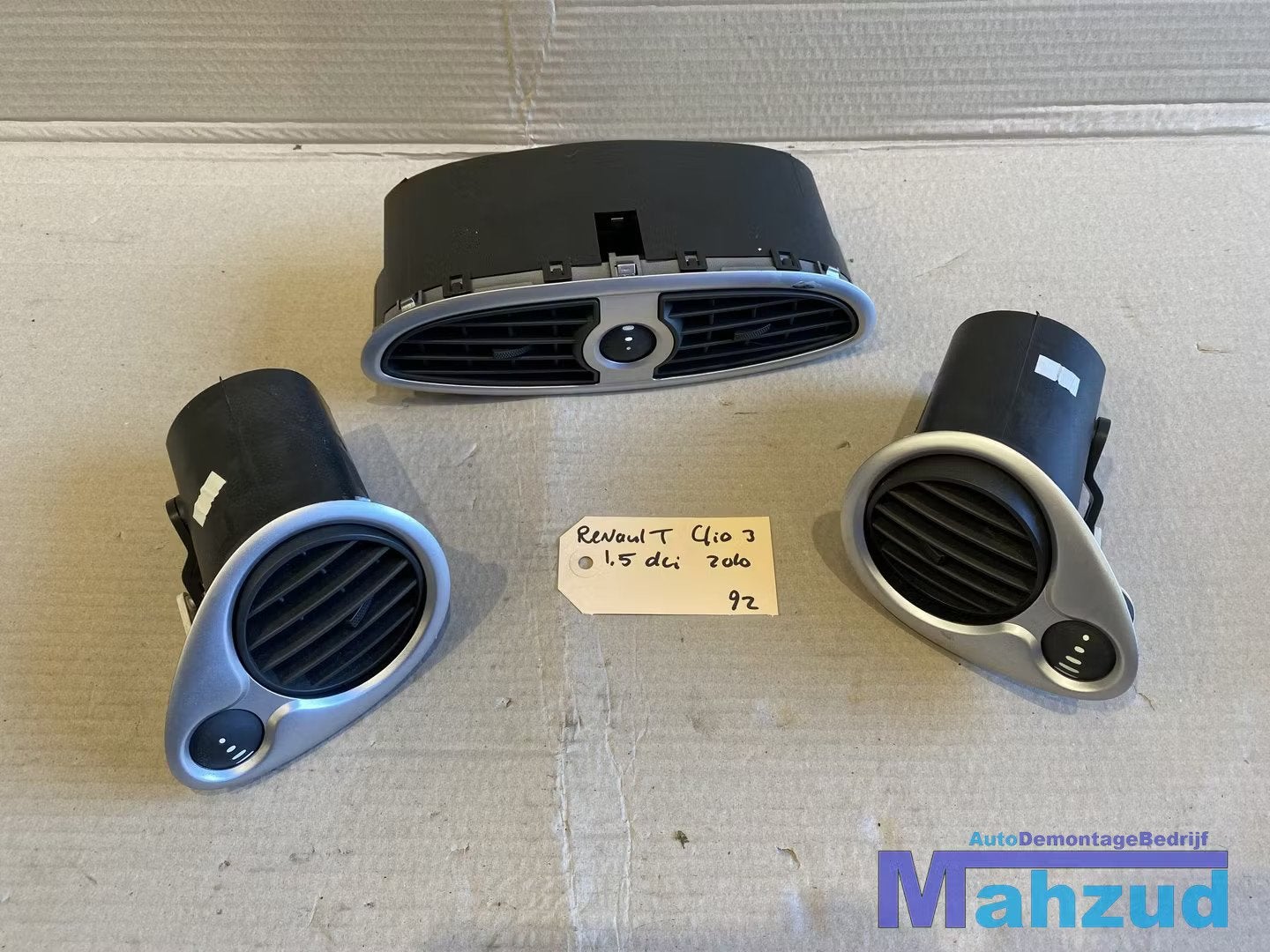 RENAULT CLIO 3 Luchtrooster dashboard zijkant links rechts, Renault Group, Contact.group@renault.com, Renault, Utilisé