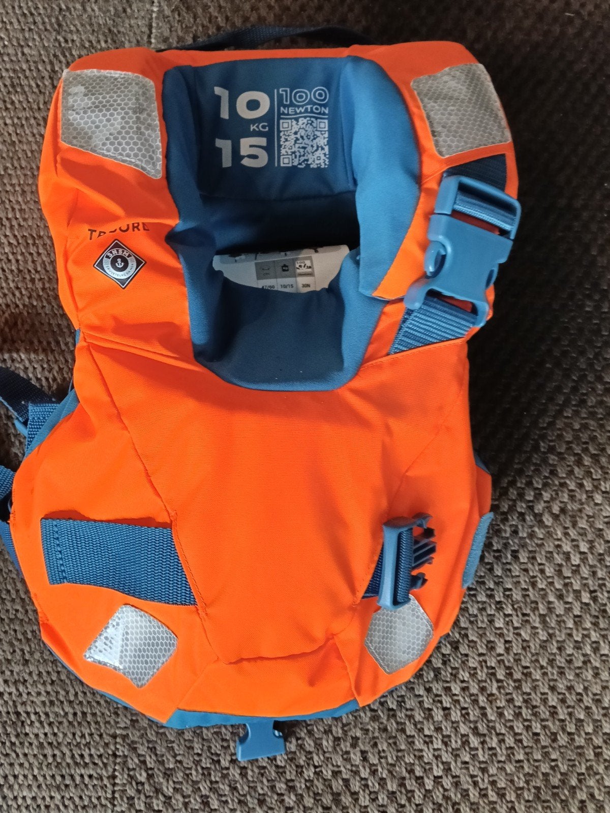 te koop zwemvest, Ophalen