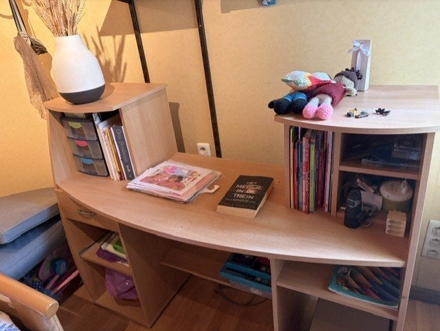 Houten bureau, Huis en Inrichting, Ophalen, Gebruikt, Hout, 143 cm