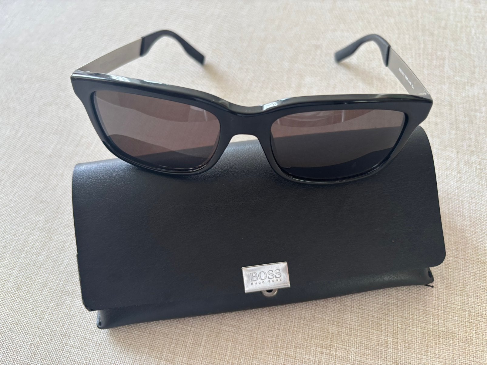 Lunettes de soleil BOSS pour homme, Autres marques, Enlèvement ou Envoi, Comme neuf, Lunettes de soleil