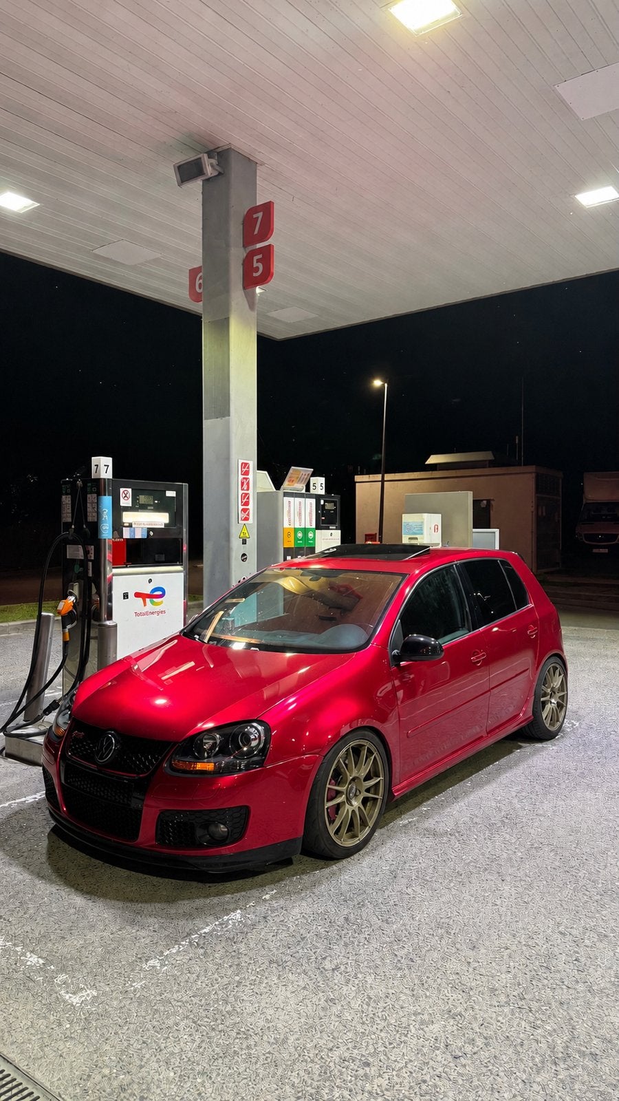 VW Golf 5 GTI Édition 30, Autos, Rouge, Achat, Toit ouvrant, Alcantara