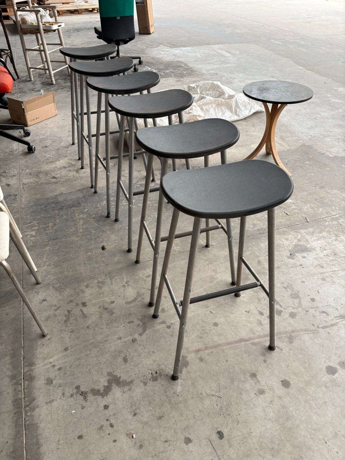 Barkrukken aluminium, Ophalen, Gebruikt