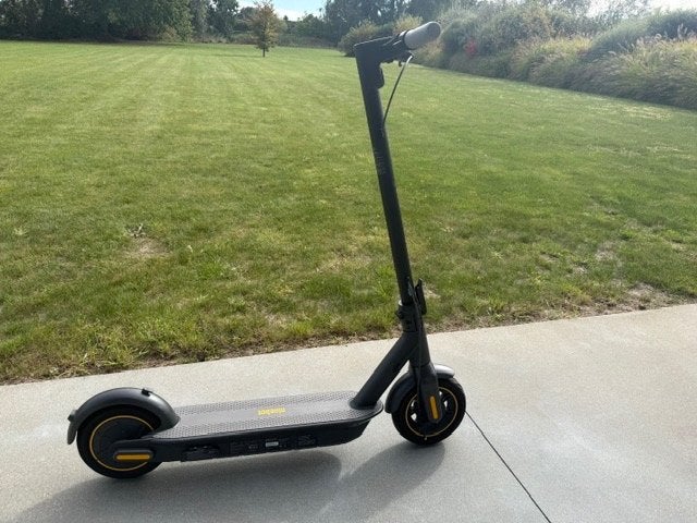 Ninebot KickScooter MAX G30P, Enlèvement, Utilisé, Step électrique (E-scooter), Segway-Ninebot