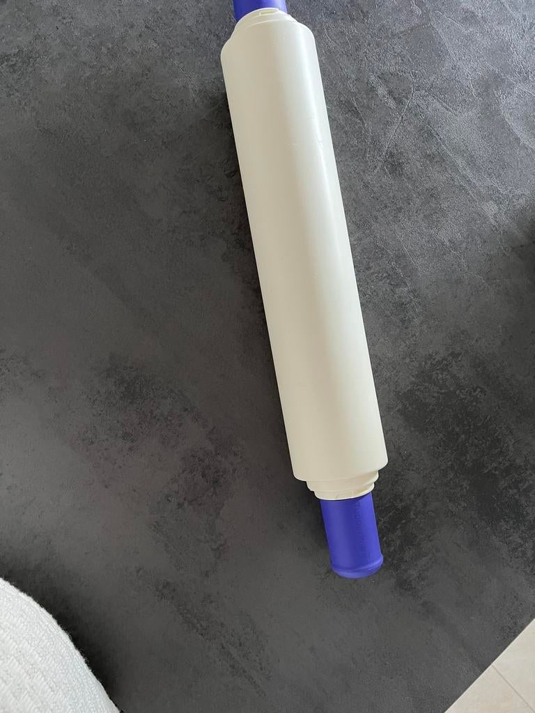 Tupperware deegrol 6,00€ bijna niet gebruikt, Ophalen, Zo goed als nieuw