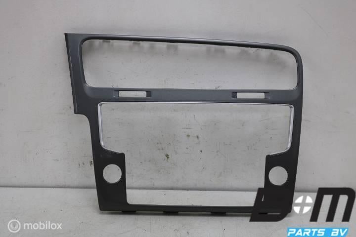 Afdekking van radio / navigatie VW Golf 7 5G1819743A, Auto-onderdelen, Gebruikt