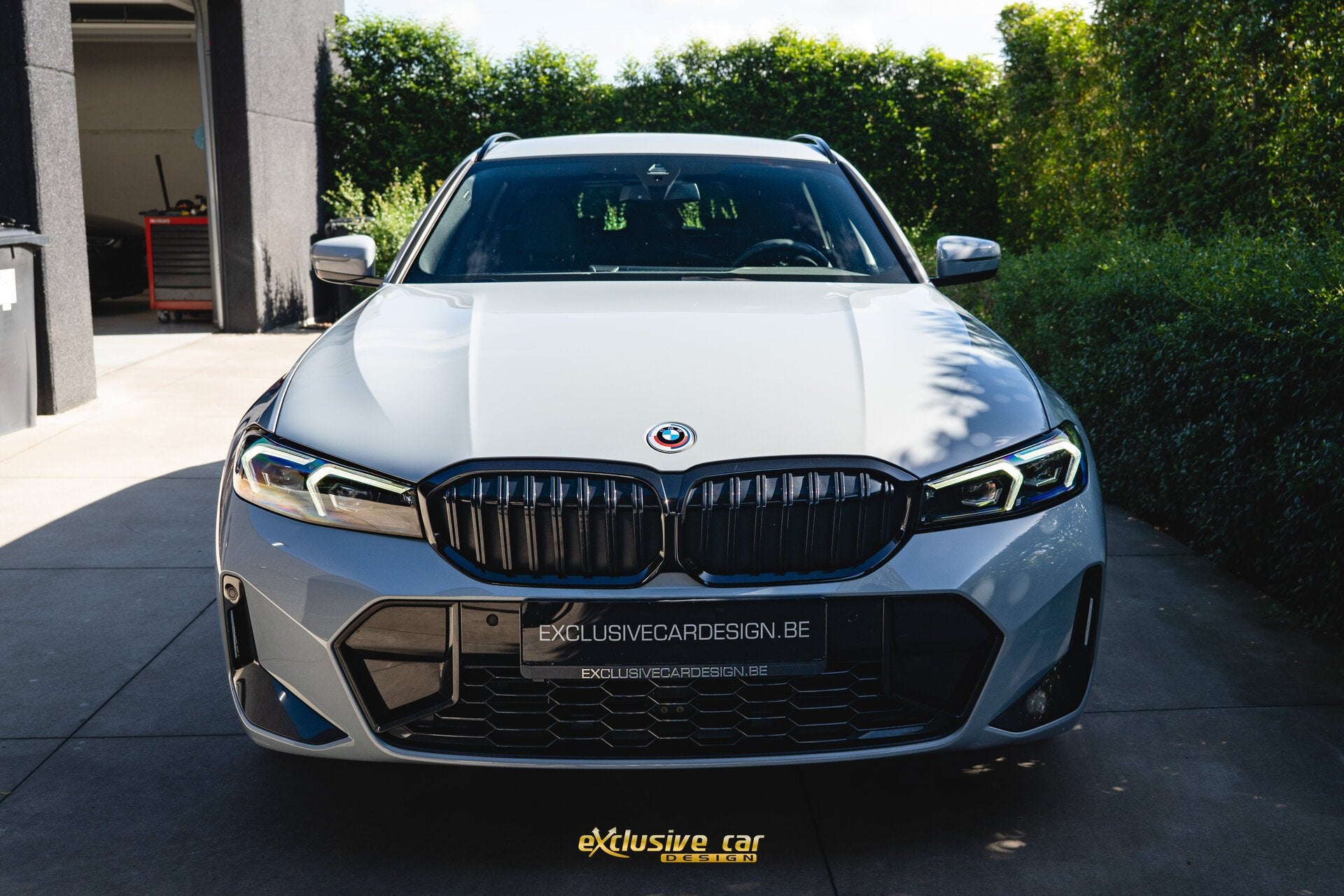 BMW 330 e xDrive Touring M-Sport, Autos, 0 kg, Argent ou Gris, Euro 6, 0 kg