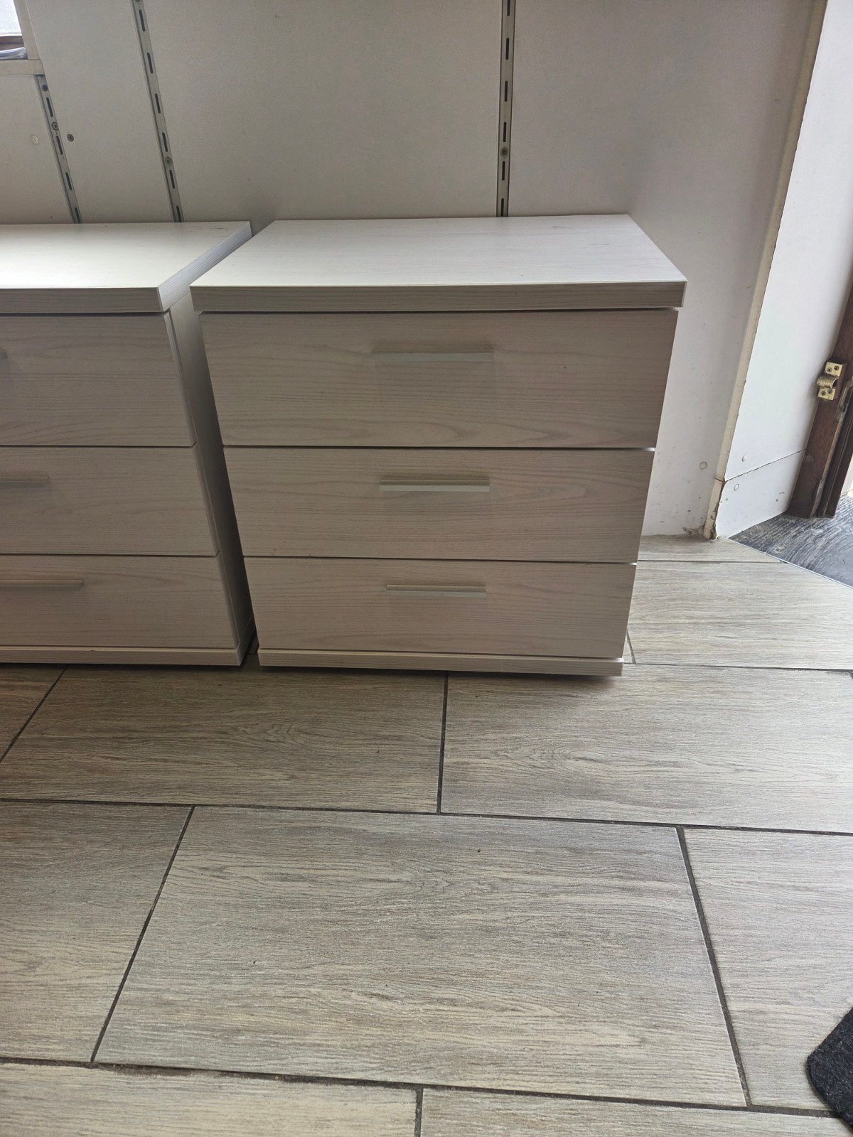 petite commode trois tiroirs, 3 ou 4 tiroirs, Enlèvement, Utilisé