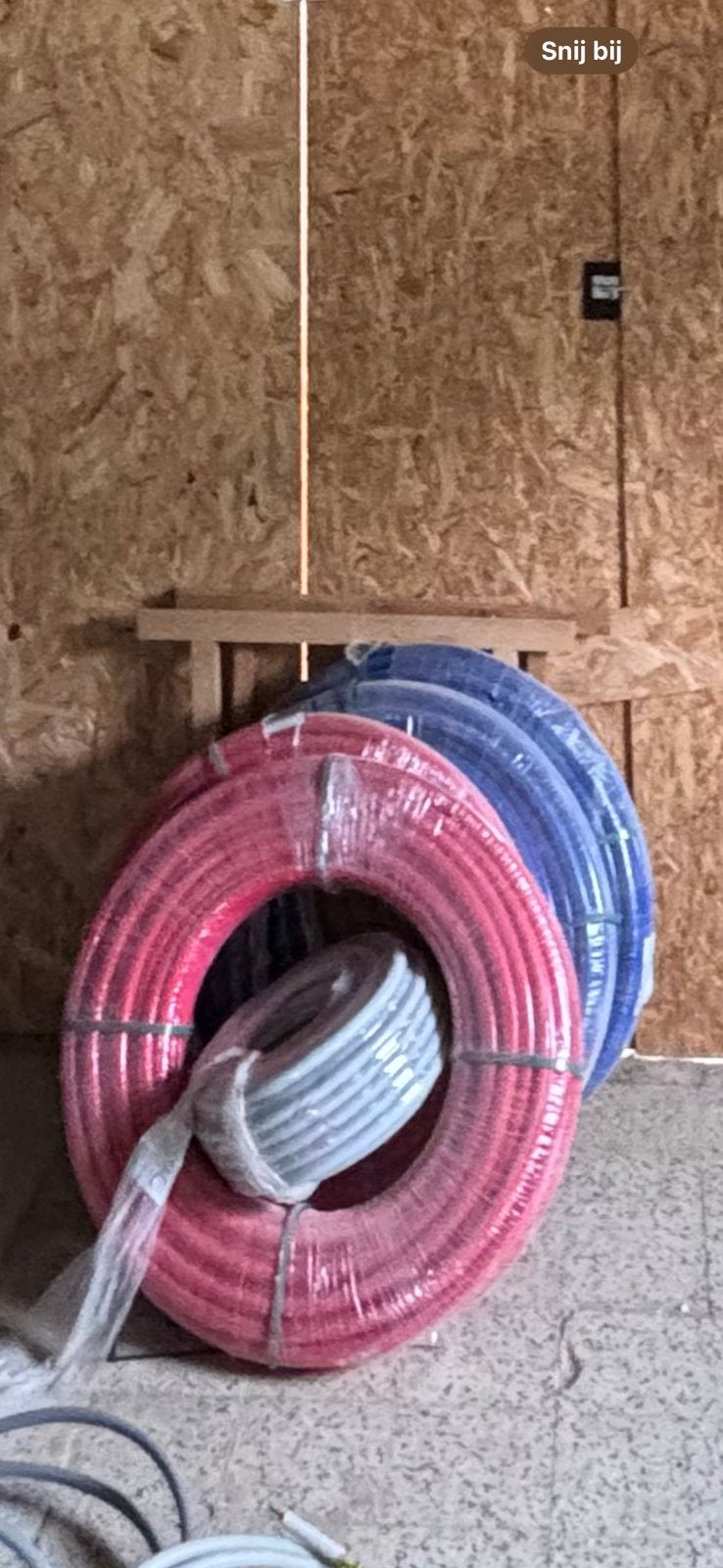 4 pakken alpex buizen met isolatie, Doe-het-zelf en Bouw, Ophalen, Zo goed als nieuw