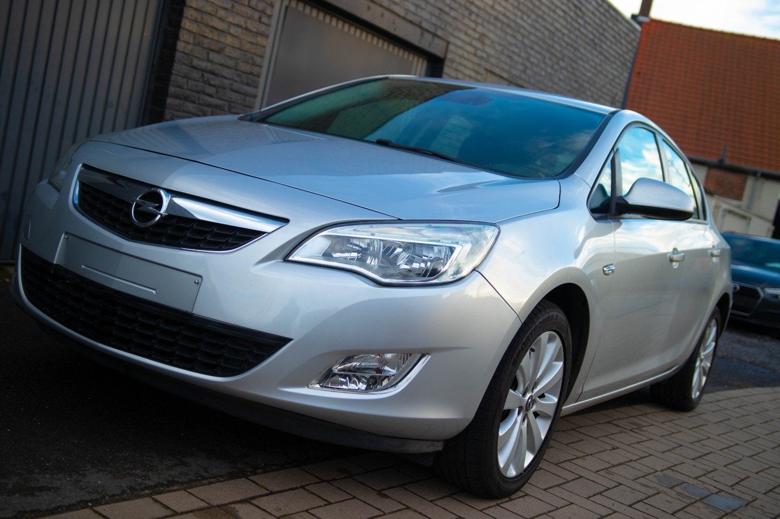 Opel Astra 1.4 Benzine 2011, Voorwielaandrijving, Euro 5, Stof, 4 cilinders