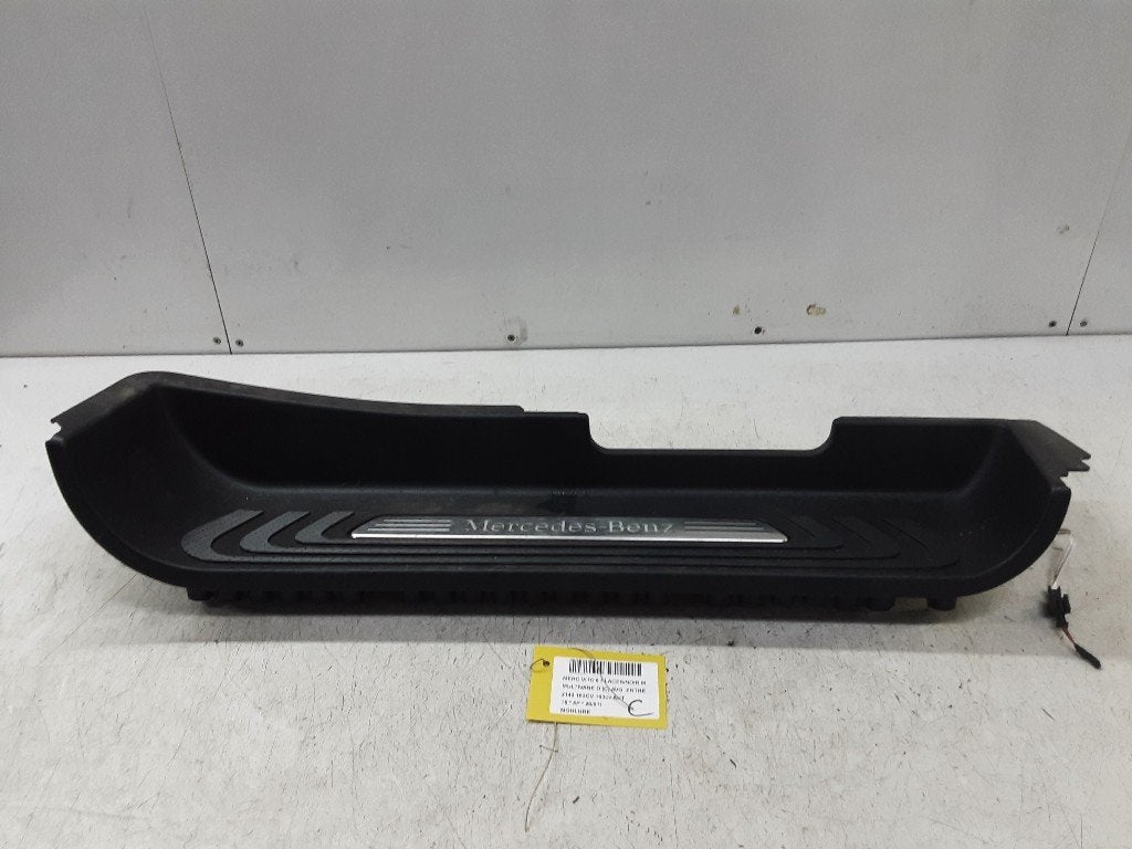DIVERS MOULURE Mercedes-Benz V (447.8) (A4476801906), Mercedes-Benz, Utilisé, Dialog.mb@mercedes-benz.com, Mercedes-Benz AG