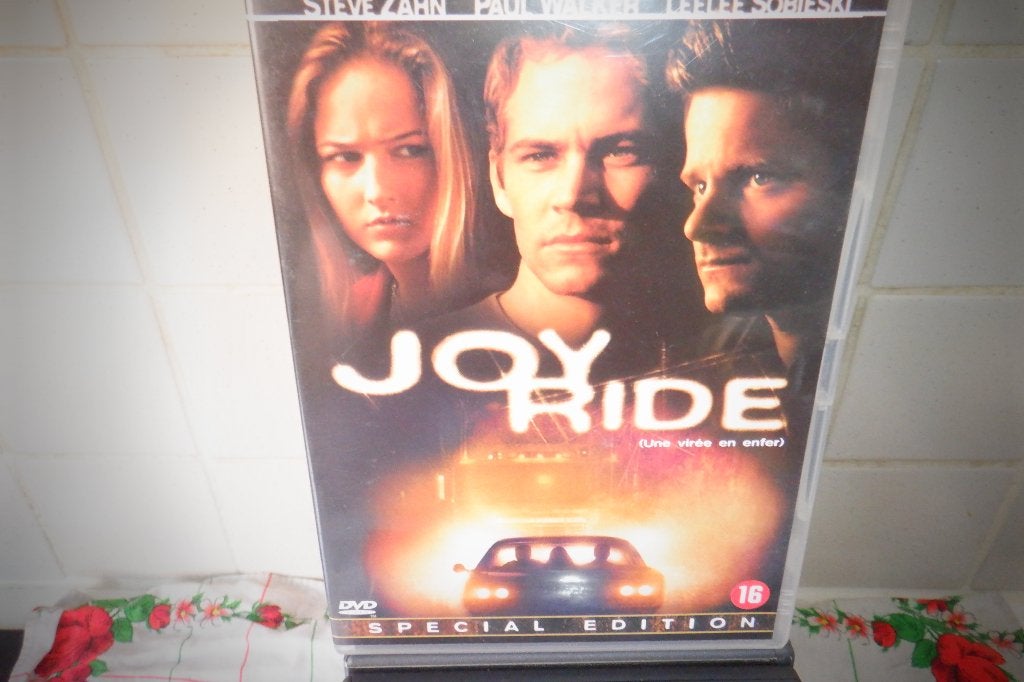 DVD Joy Ride.Special Edition !, CD & DVD, DVD | Thrillers & Policiers, À partir de 16 ans, Enlèvement ou Envoi, Comme neuf, Thriller d'action