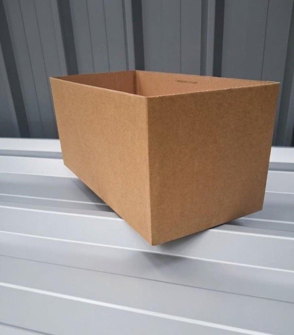 Lot 1350 Bacs Carton ( 40cm*20cm*20cm )200€, Enlèvement ou Envoi