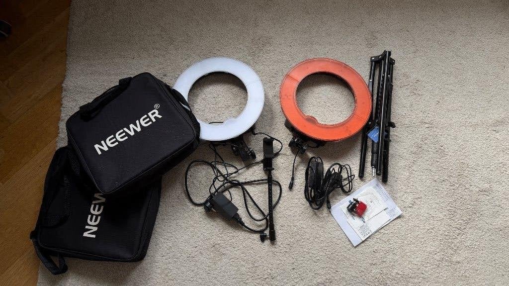 Ring light NEEWER, TV, Hi-fi & Vidéo, Housse de transport incluse, Comme neuf, Enlèvement, Autres types