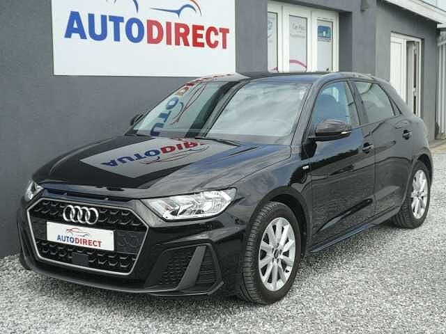 Audi A1 30 TFSI S line S tronic Navi, Cockpit, Smartlink,, Automaat, Emergency brake assist, A1, Zwart