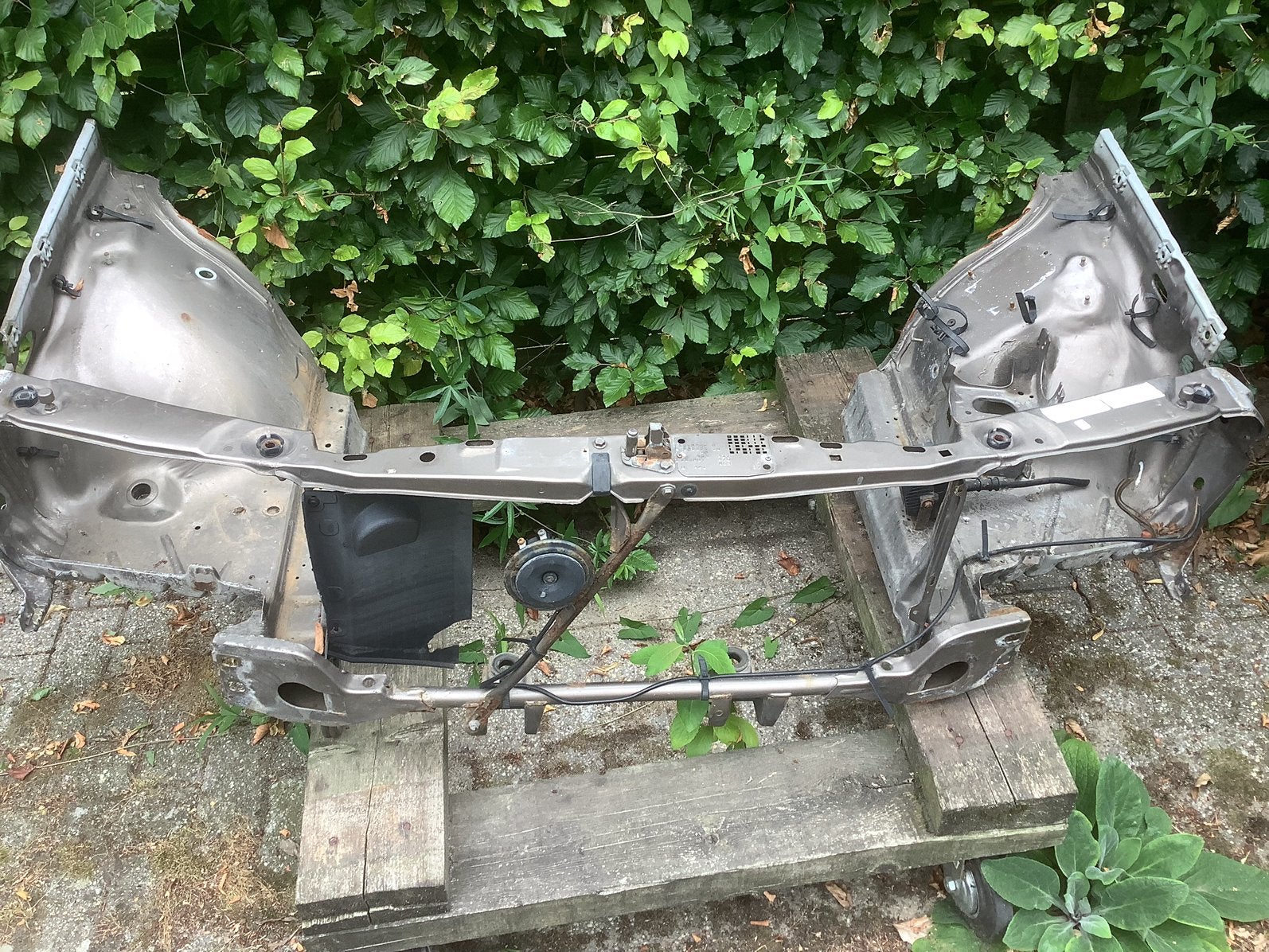 Voorfront Mercedes 190 W201 + 2 losse bumpersteunen, Auto-onderdelen, Ophalen, Gebruikt, Voor, Mercedes-Benz