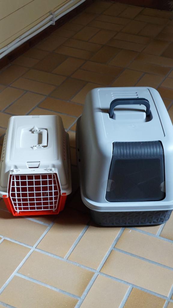 Vervoerbakje l=40cm br=27cm h=25cm  kattenwc l=52cm br=40cm, Dieren en Toebehoren, Kattenbakken, Ophalen