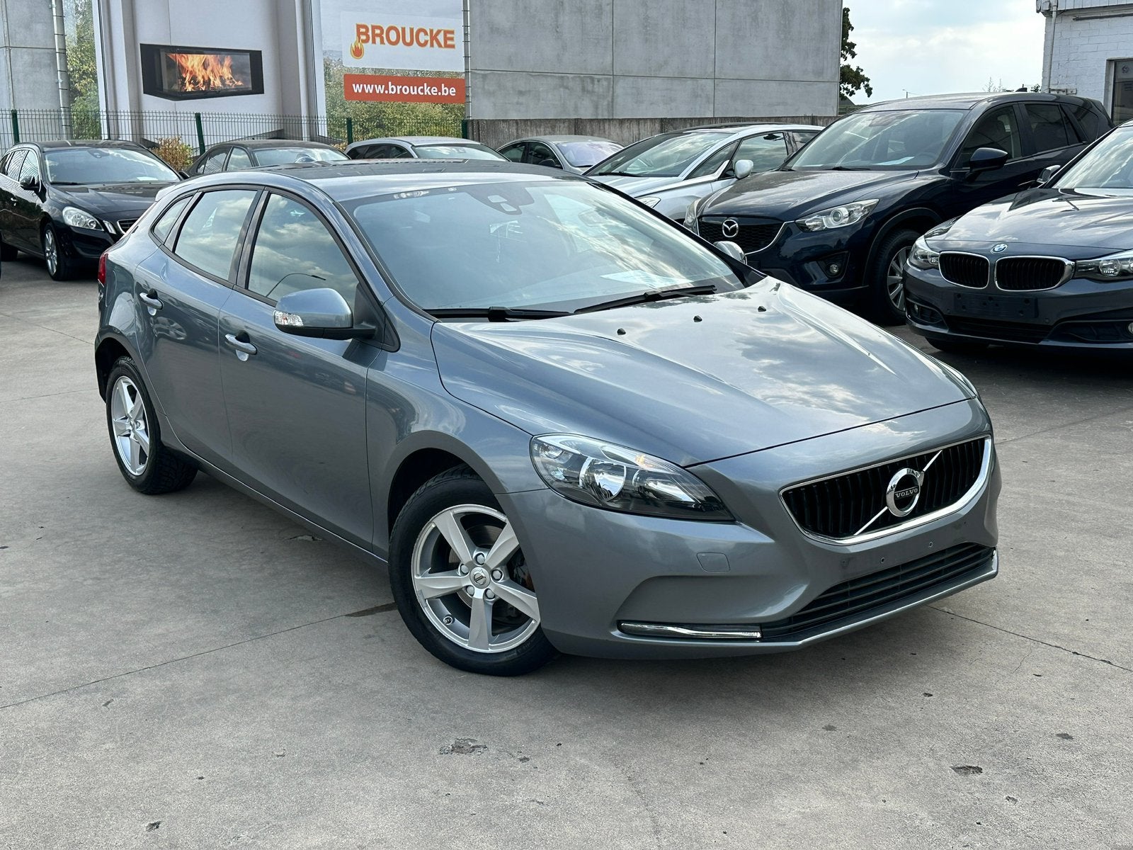 Volvo V40 D2 2.0L Diesel euro 6b, Autos, Achat, Euro 6, Entreprise, Boîte manuelle