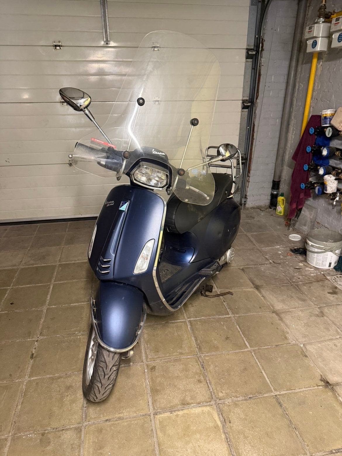 Vespa sprint A klasse, Fietsen en Brommers, Ophalen, Zo goed als nieuw, Vespa