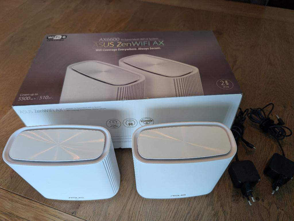 2x Asus ZenWiFi AX6600 Triband Mesh wifi router XT8, Enlèvement ou Envoi, Comme neuf, Routeur, ASUS